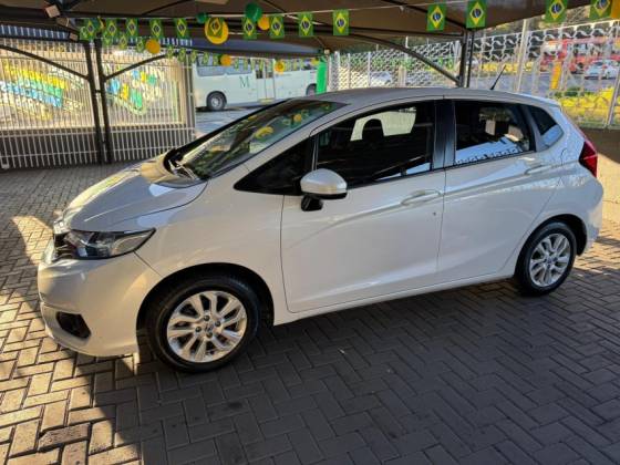 HONDA FIT 1.5 LX 16V FLEX 4P AUTOMÁTICO HONDA FIT 1.5 LX 16V FLEX 4P AUTOMÁTICO